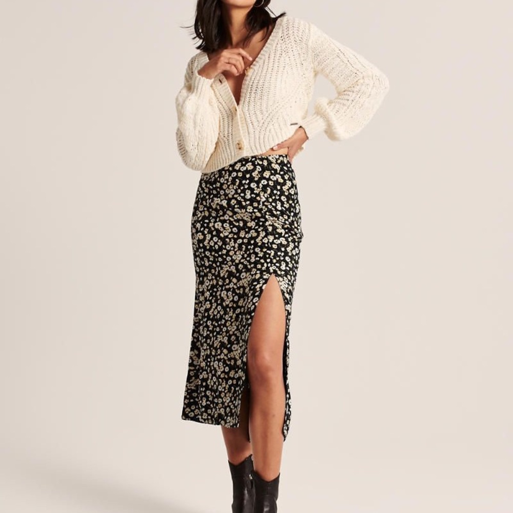 Abercrombie & Fitch Black Floral Midi Skirt With Slit
